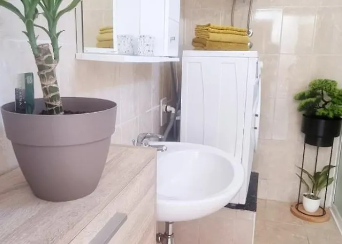 Grotta Apartment Pula